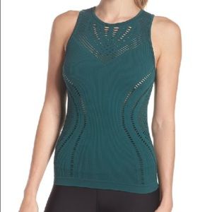 ALO Yoga Lark Tank in Tourmaline